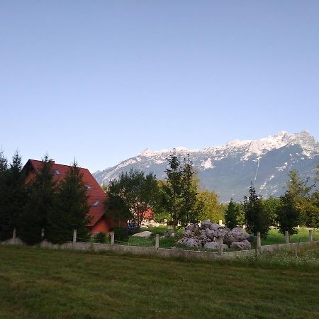 Villa Pocitniska Hisa Nad Soco Bovec Exterior foto